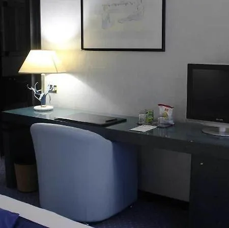 De La Hotel
